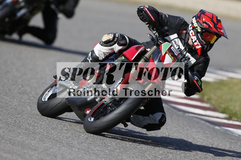 /48 03.10.2026  Speer Racing ADR/Gruppe gruen/122